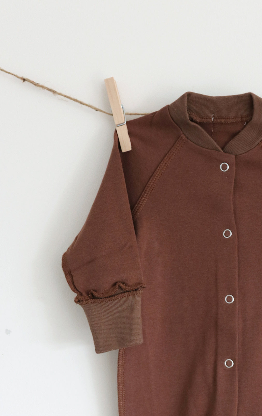 Gift shopping for infants, you have found the best neutral tone unisex onesie, that is especially perfect for sensitive skin and newborn skin rash.